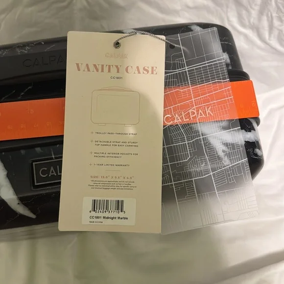 Calpak vanity case midnight Marble - Picture 3 of 10